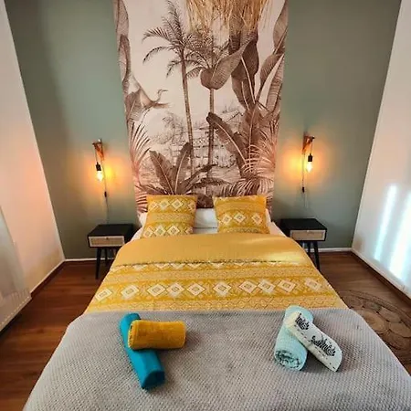 T2 Atypique, Renove Apartment *